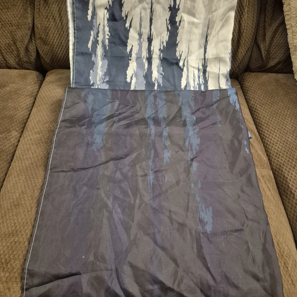 Elegant Blue and White Shower Curtain